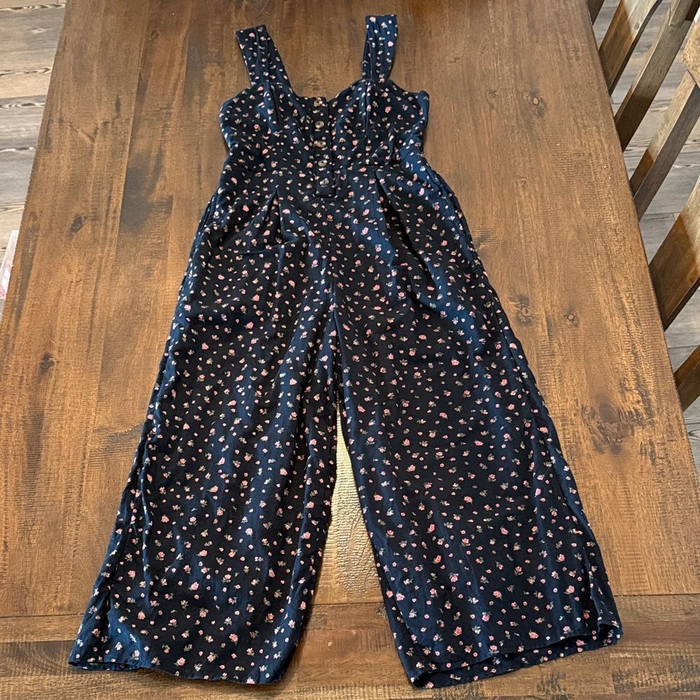 American Eagle Outfitters Black Floral Jumpsuit